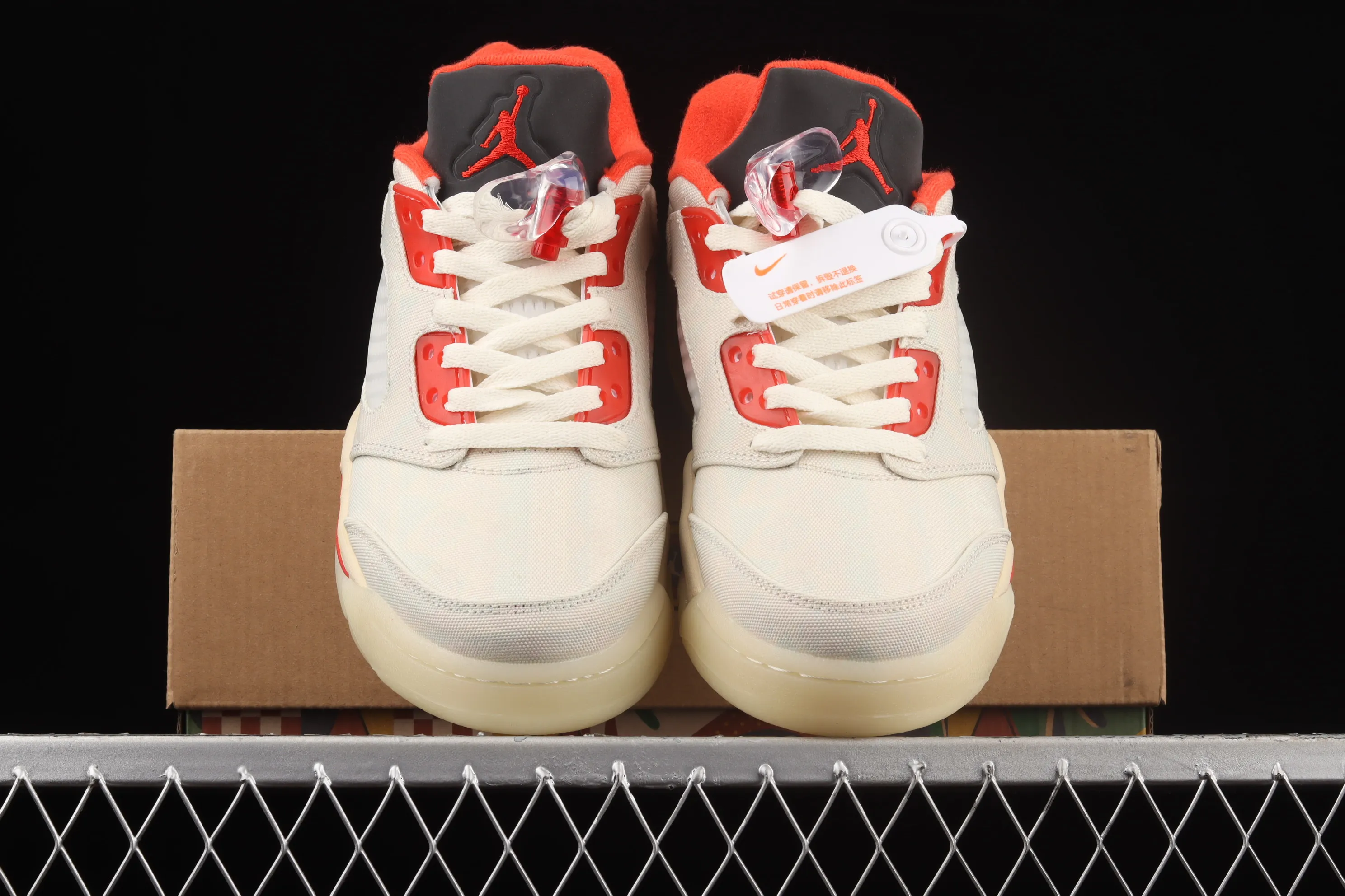All categories Air Jordan Jordan series basketball shoes Air Jordan 5 Air Jordan 5 Low "Chinese New Year" AJ5 Joe 5 China limited low-top basketball shoes DD2240-100